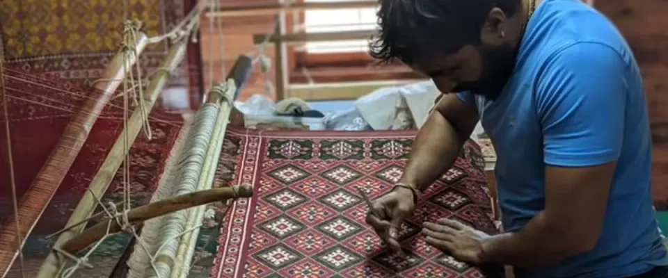 Himroo to Telia Rumal: Uncovering 5 forgotten fabrics of India