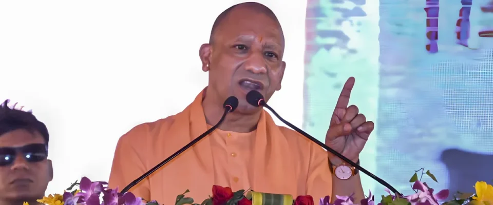 Yogi Adityanath Highlights UP’s Textile Heritage and Export Growth at Textile Conclave